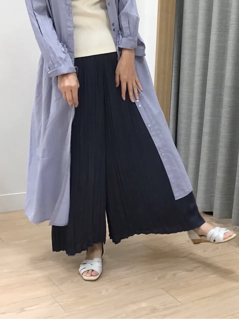 ANY 林 コーディネート画像