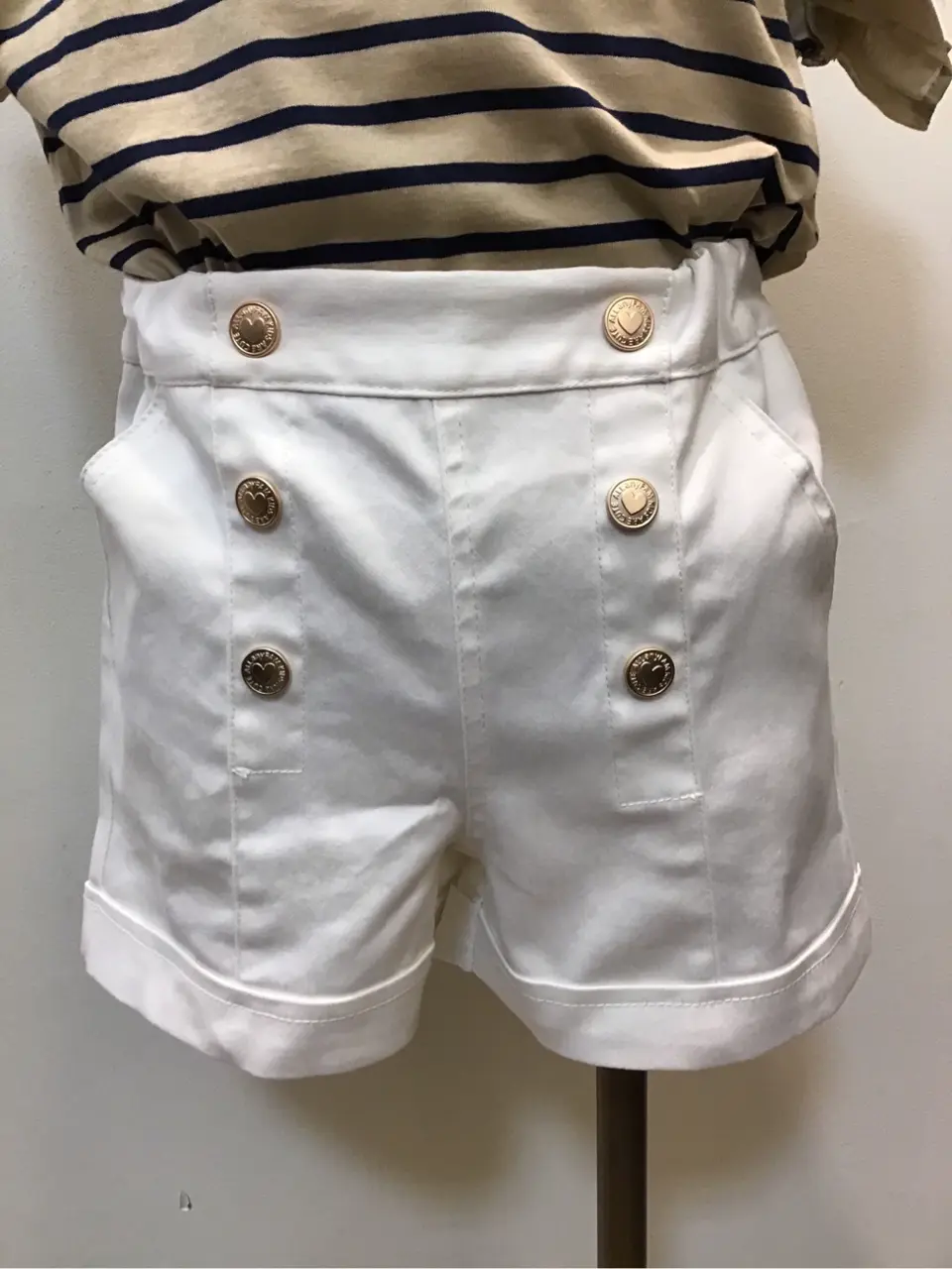 ANY 関 コーディネート画像