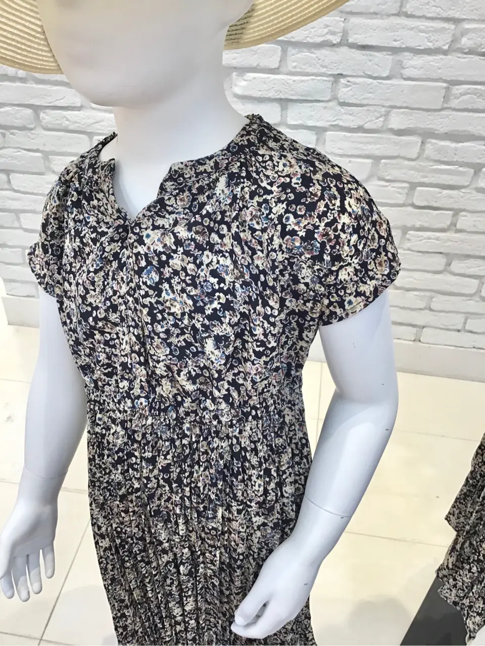 ANY スタッフ コーディネート画像