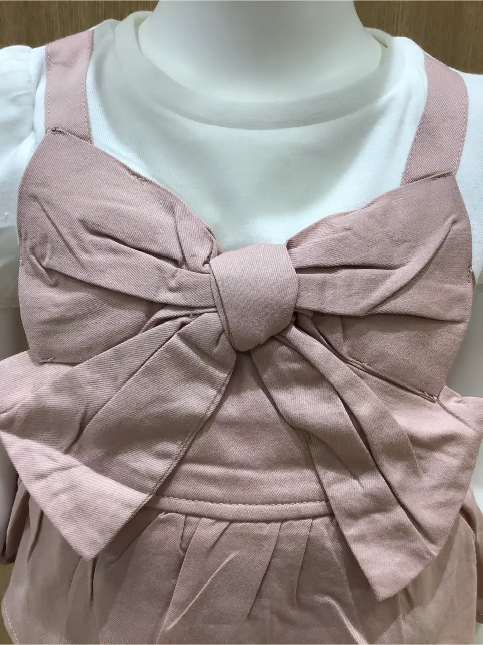 ANY 鈴木 コーディネート画像