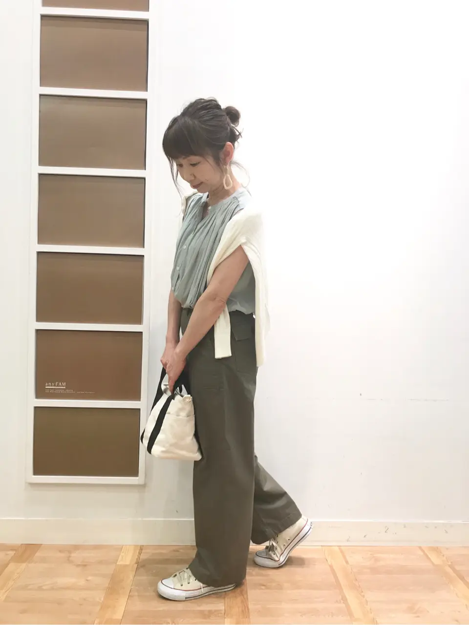 ANY 山口 コーディネート画像