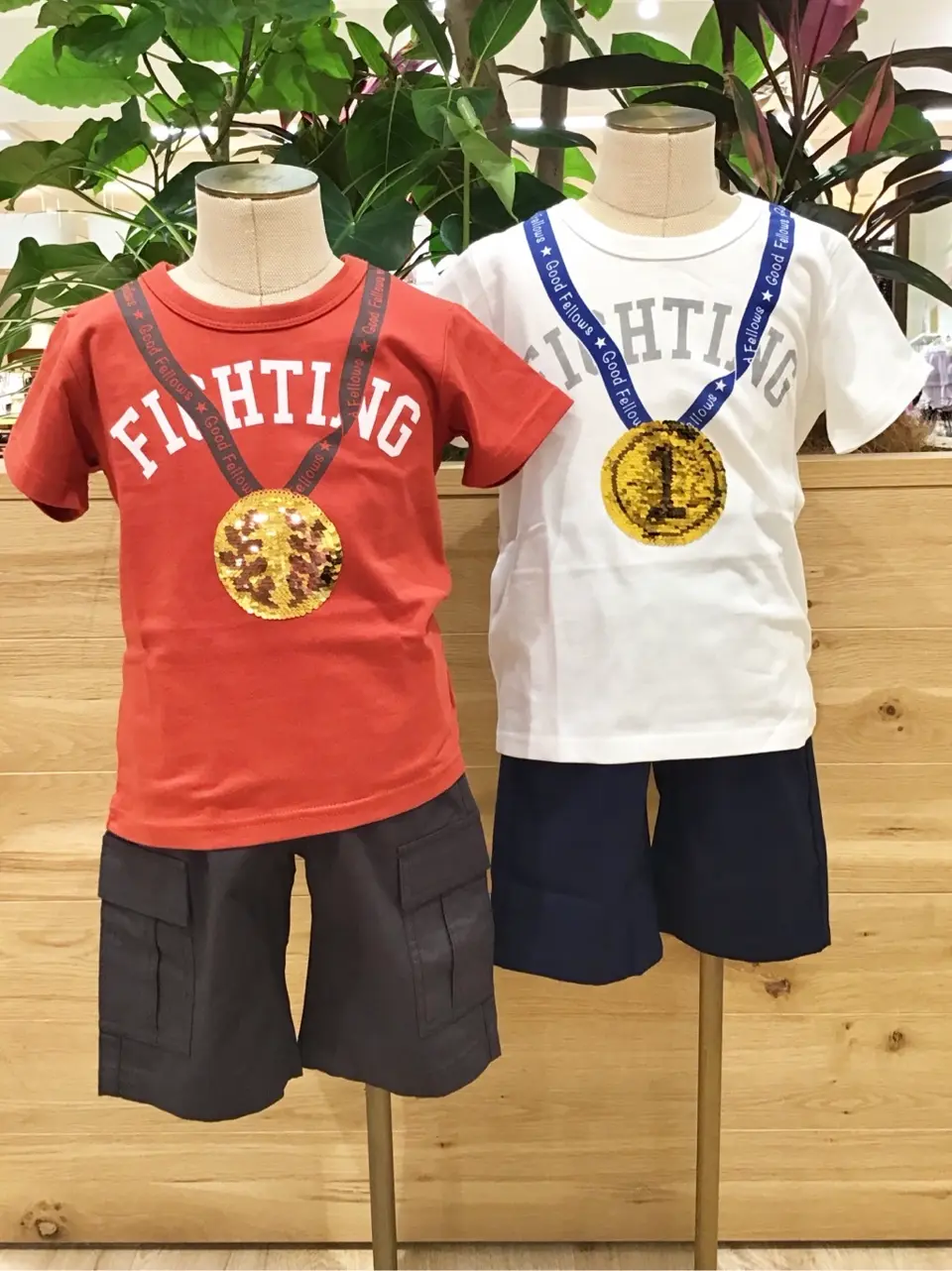  スタッフ コーディネート画像