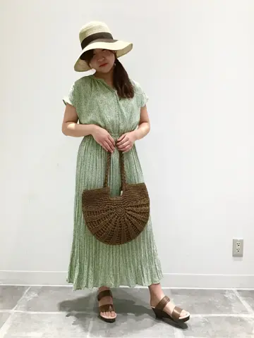 ANY スタッフ コーディネート画像