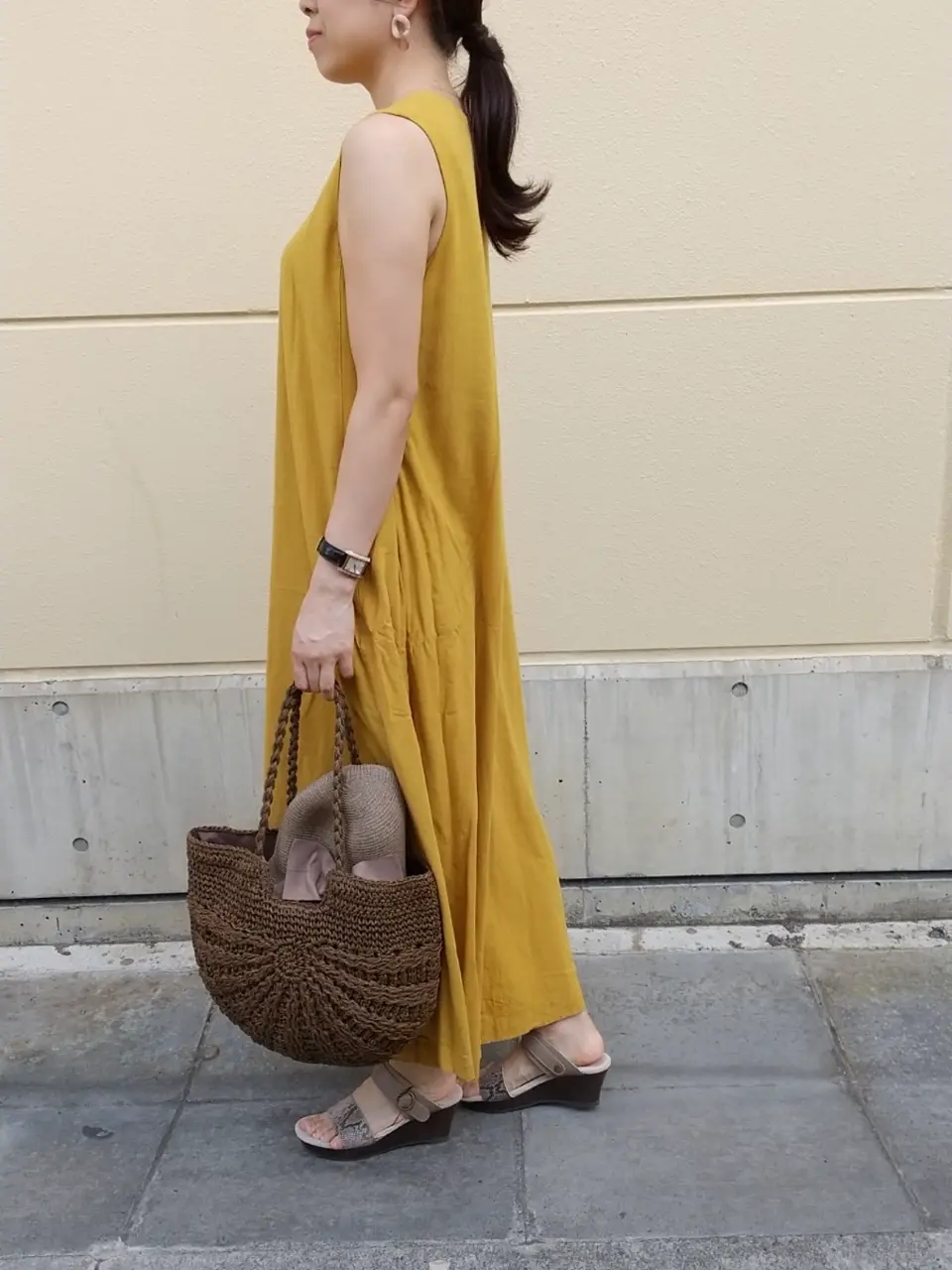 ANY 榎本 コーディネート画像