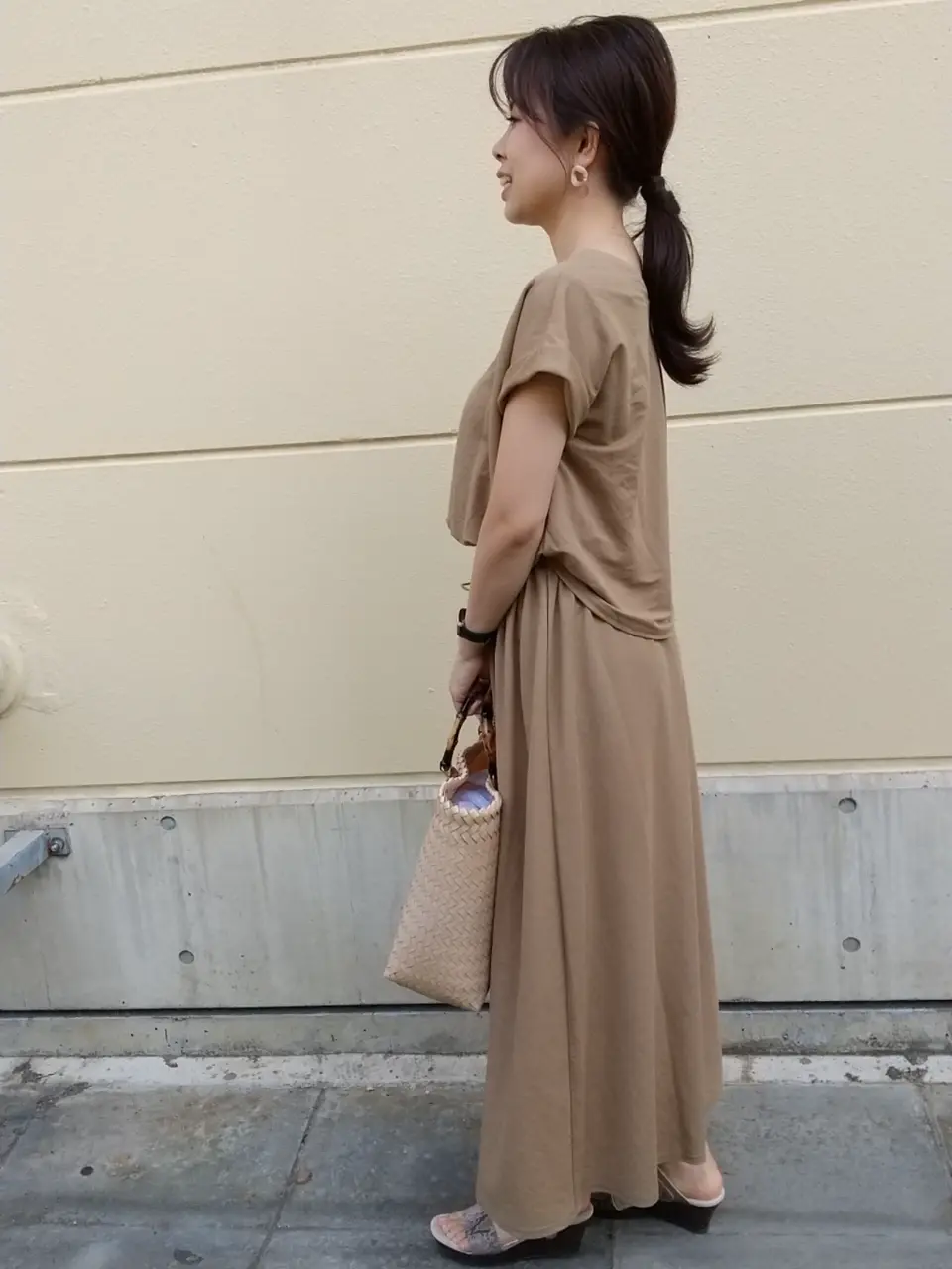 ANY 榎本 コーディネート画像