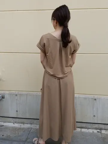 ANY 榎本 コーディネート画像