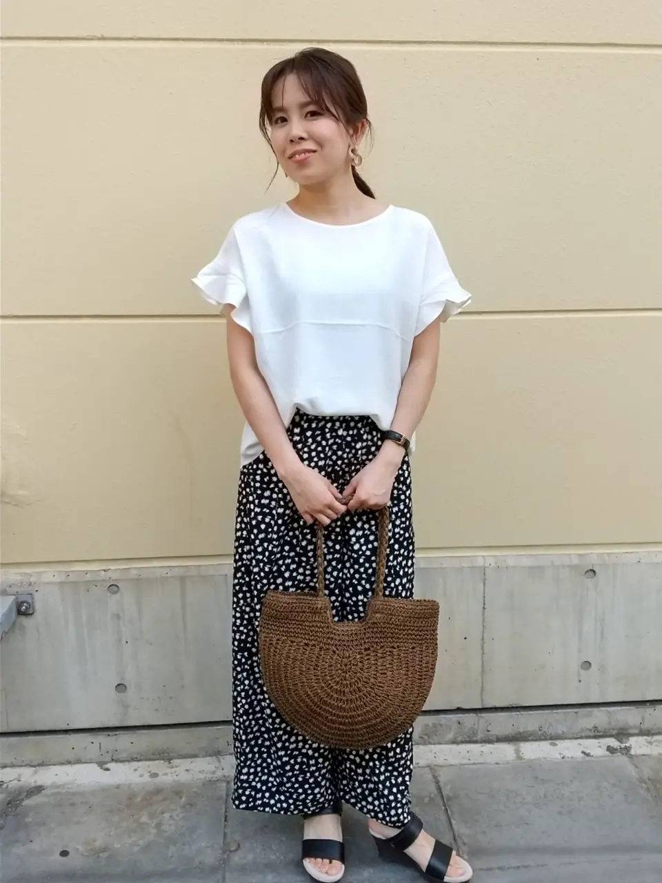 ANY 榎本 コーディネート画像