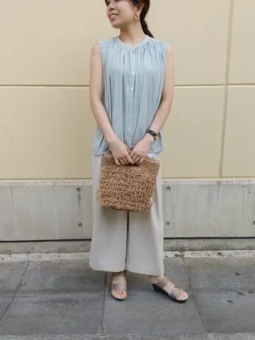 ANY 榎本 コーディネート画像