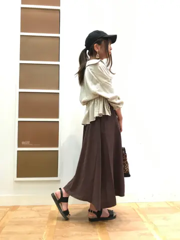 ANY 津野 コーディネート画像