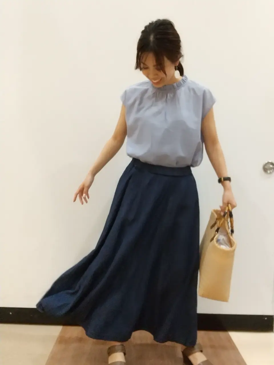 ANY 榎本 コーディネート画像