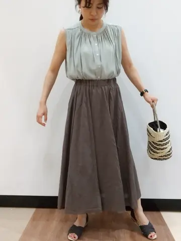 ANY 榎本 コーディネート画像