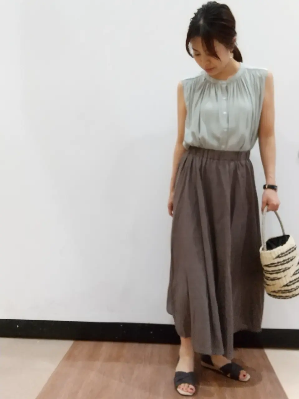 ANY 榎本 コーディネート画像