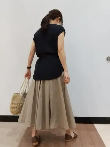 ANY 榎本 コーディネート画像