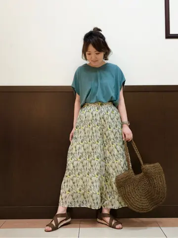 ANY フジコ コーディネート画像