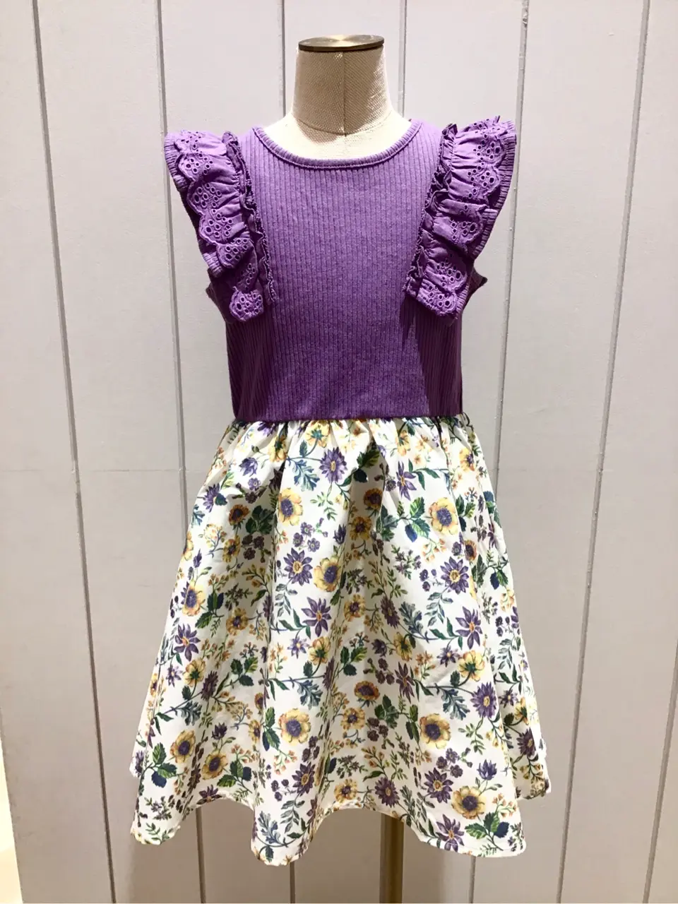 ANY スタッフ コーディネート画像