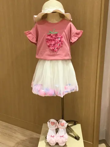 ANY 本吉 コーディネート画像