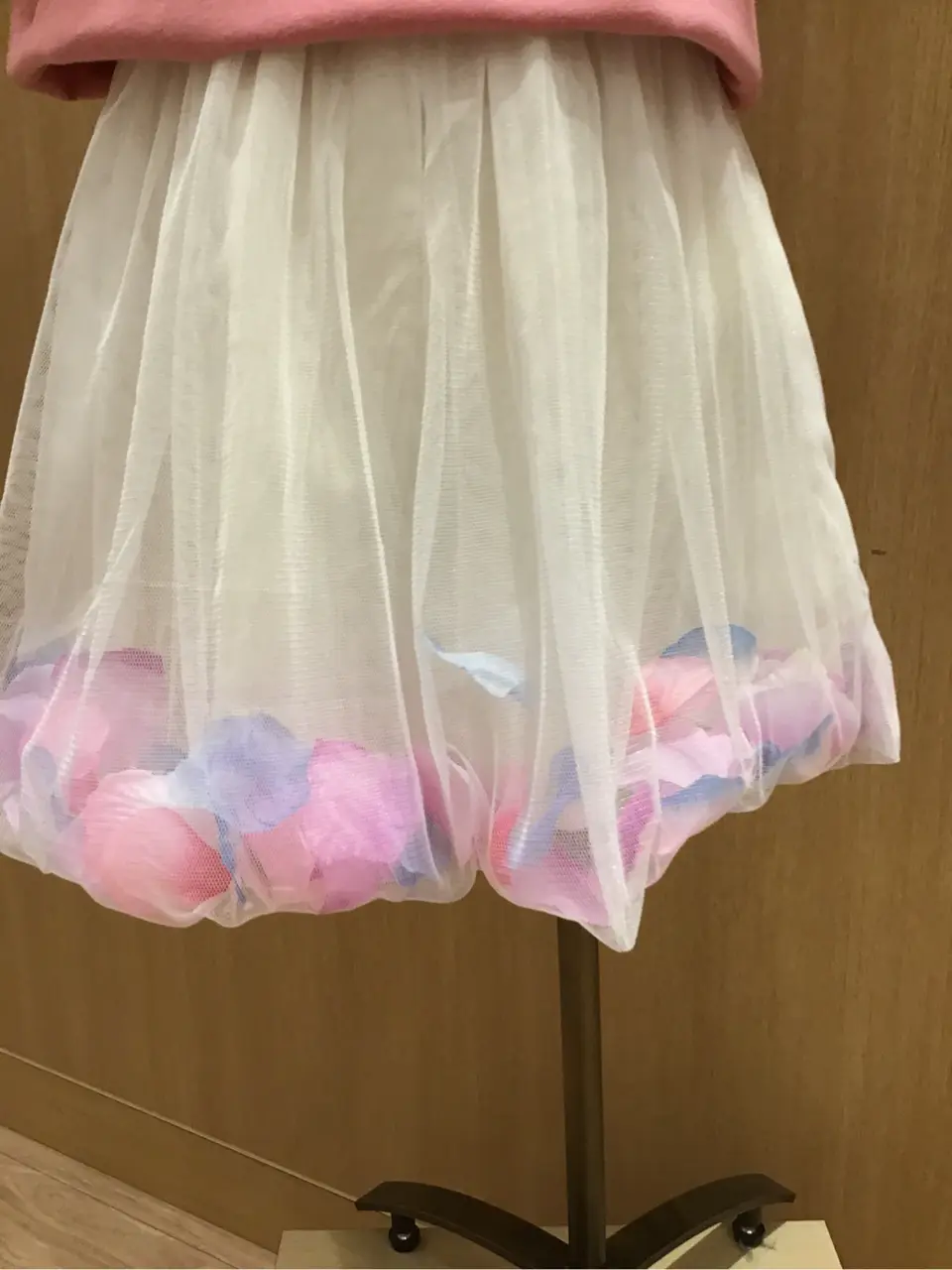 ANY 本吉 コーディネート画像