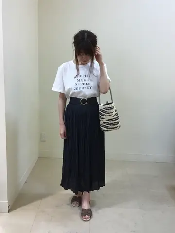 ANY スタッフ コーディネート画像