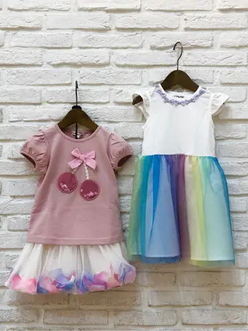 ANY フジコ コーディネート画像