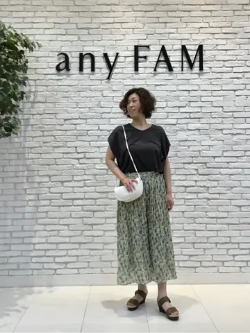 ANY スタッフ コーディネート画像