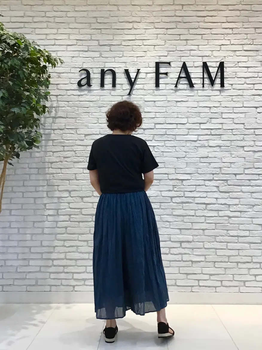 ANY スタッフ コーディネート画像