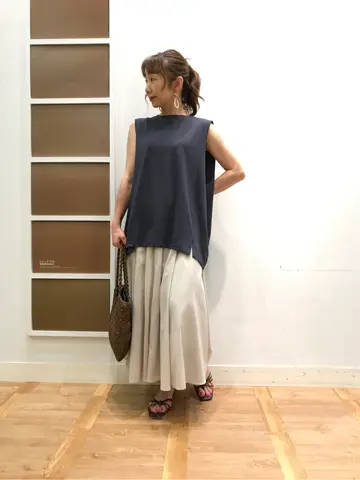 ANY 山口 コーディネート画像