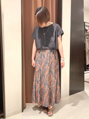 ANY 河本 コーディネート画像