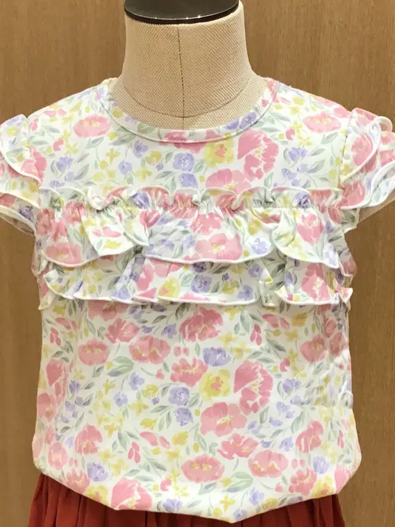 ANY 本吉 コーディネート画像