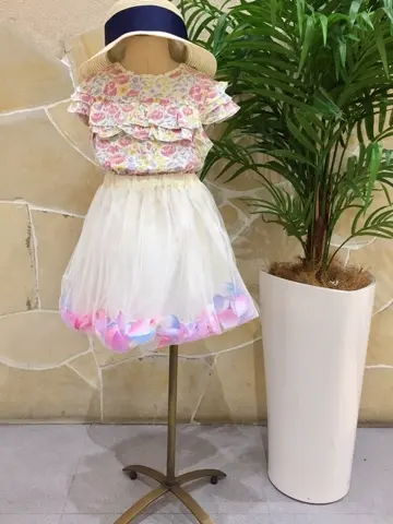 ANY 林 コーディネート画像