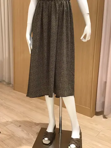 ANY 本吉 コーディネート画像