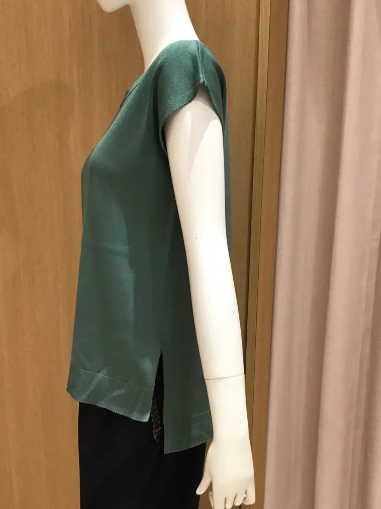 ANY 本吉 コーディネート画像