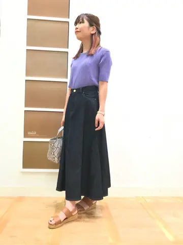 ANY 津野 コーディネート画像