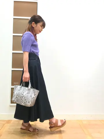 ANY 津野 コーディネート画像