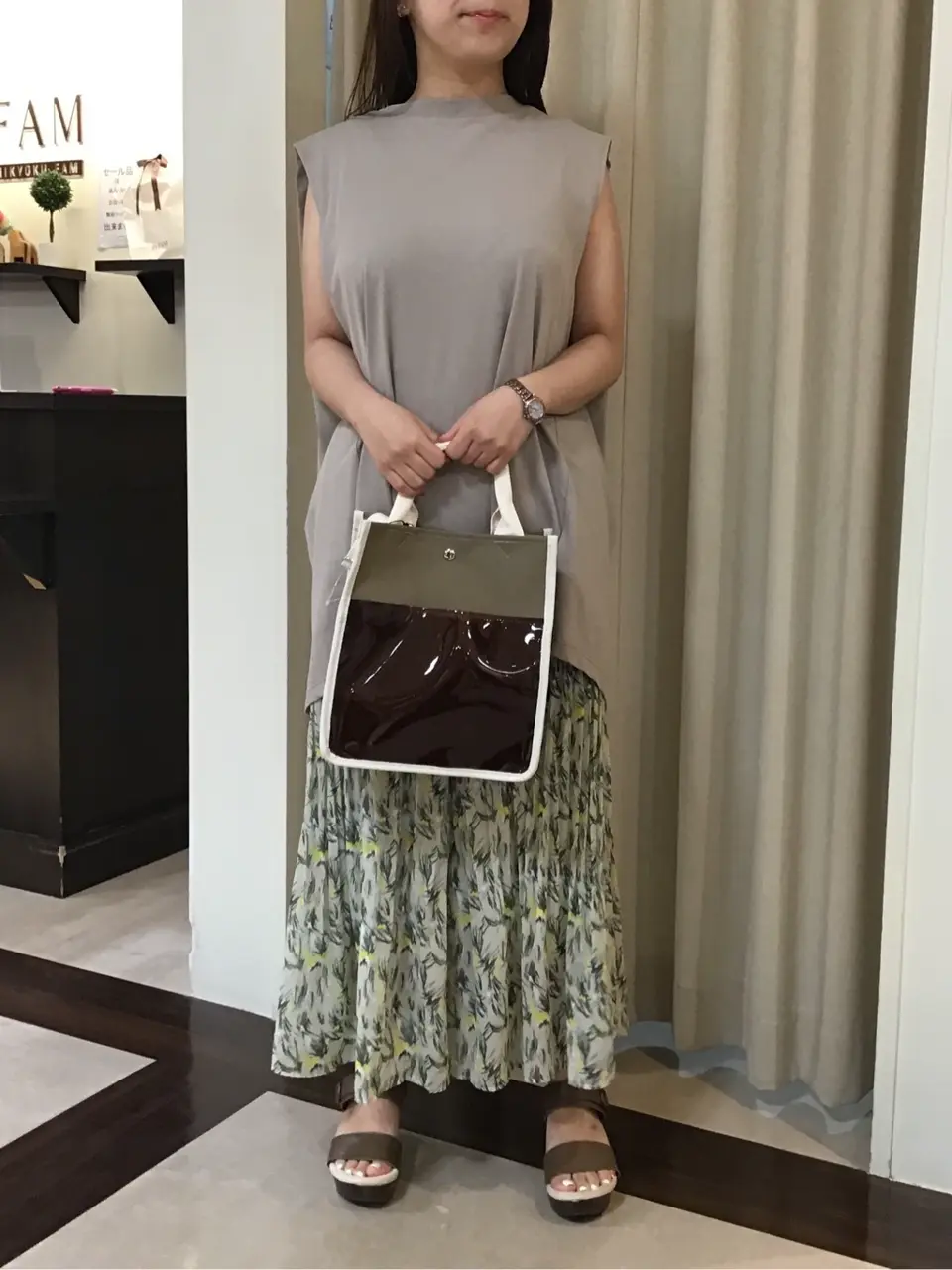 ANY 吉田 コーディネート画像