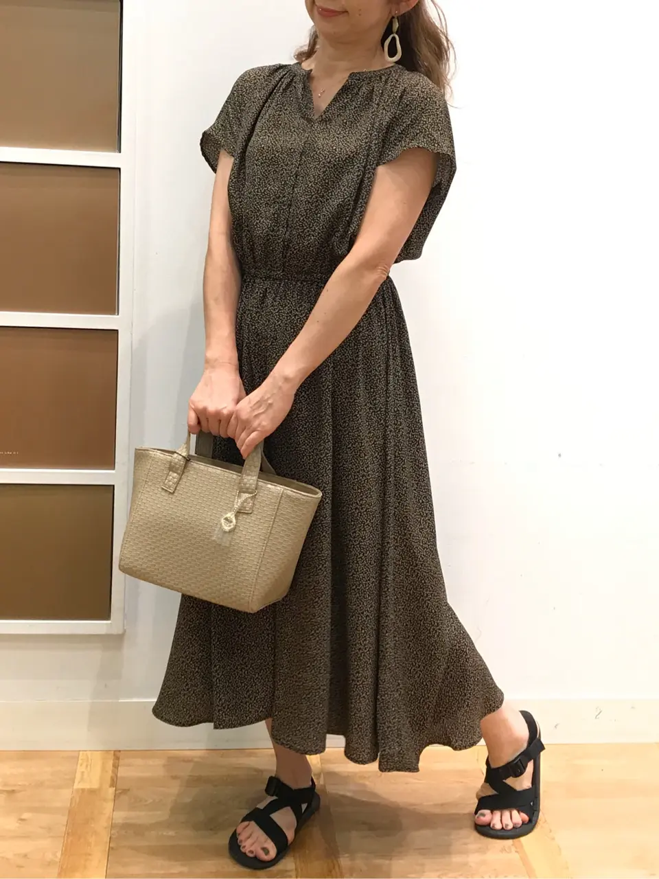 ANY 山口 コーディネート画像