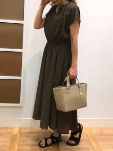 ANY 山口 コーディネート画像