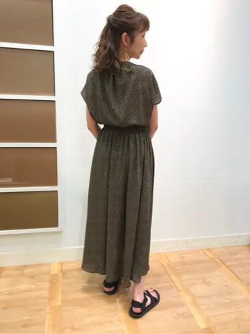 ANY 山口 コーディネート画像