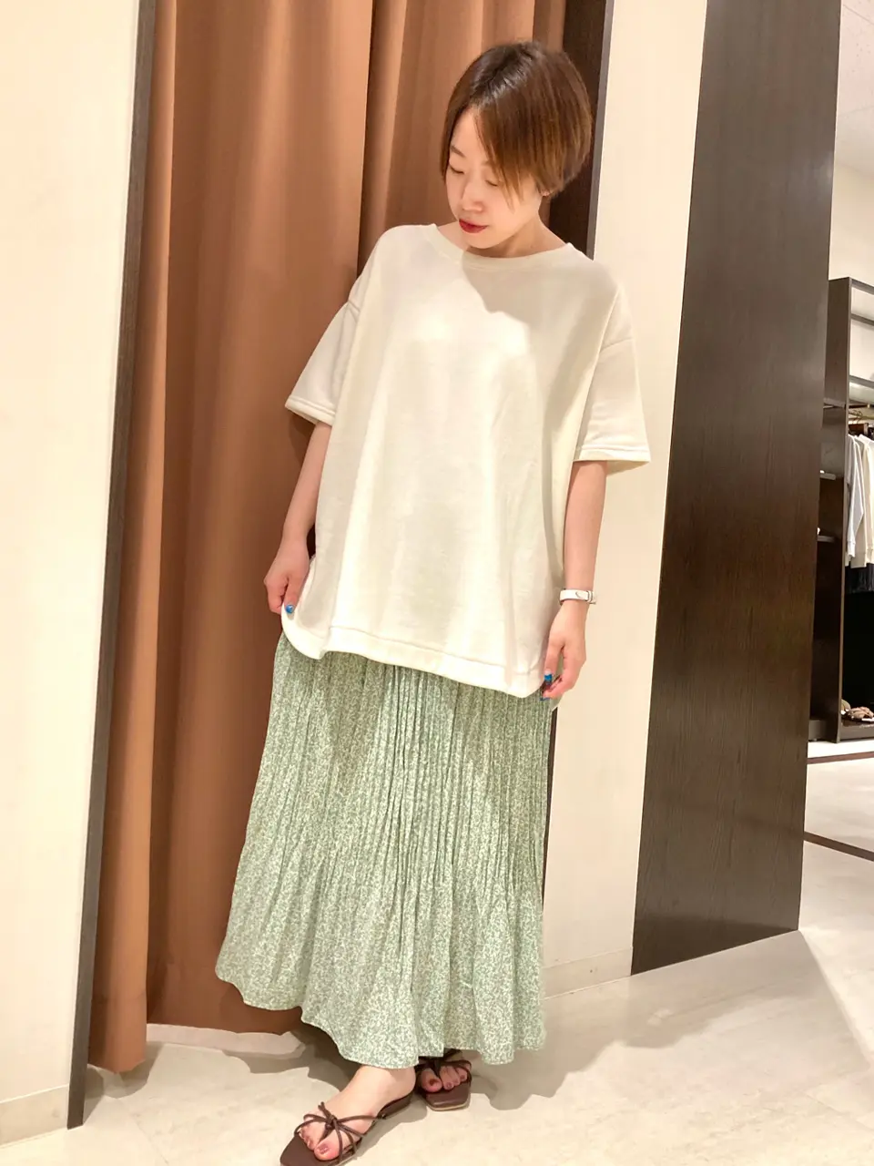 ANY 河本 コーディネート画像