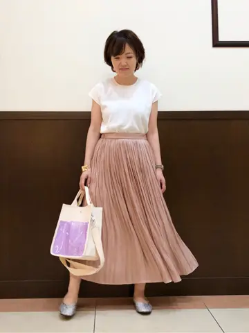 ANY フジコ コーディネート画像