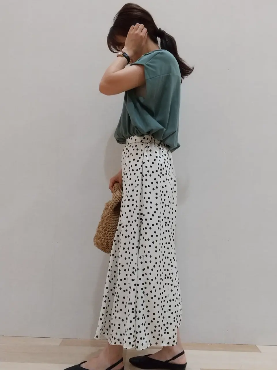 ANY 榎本 コーディネート画像