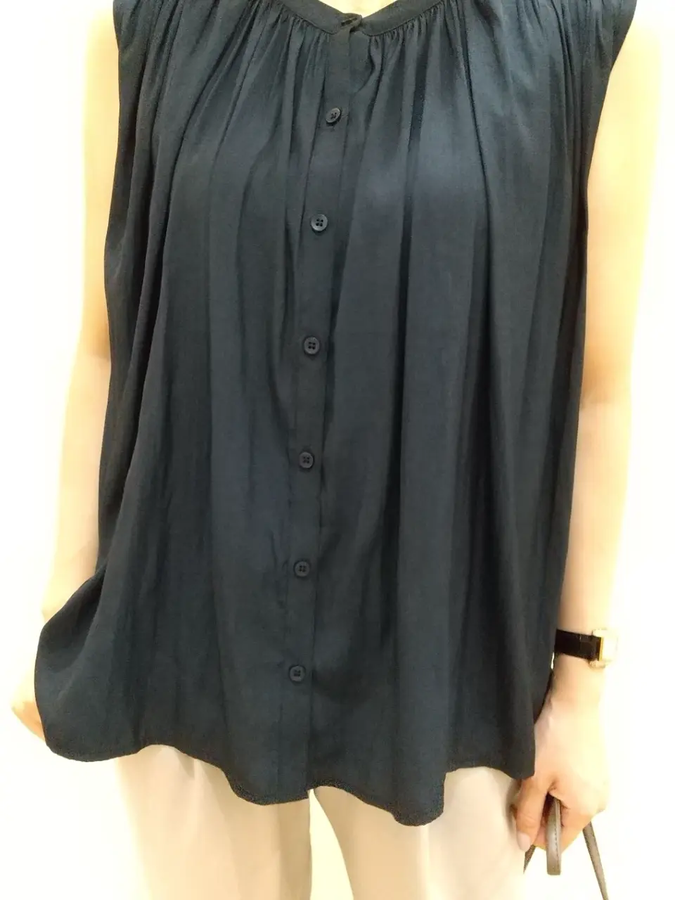 ANY 榎本 コーディネート画像