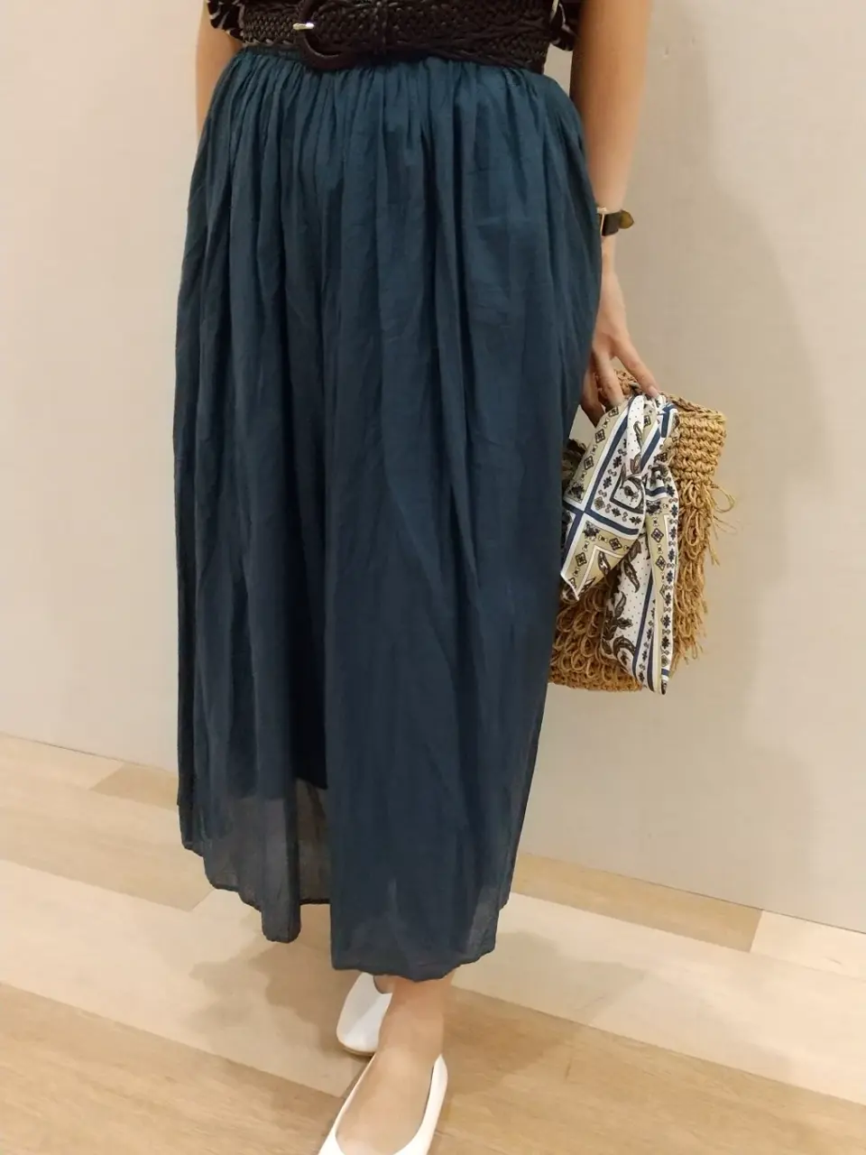 ANY 榎本 コーディネート画像