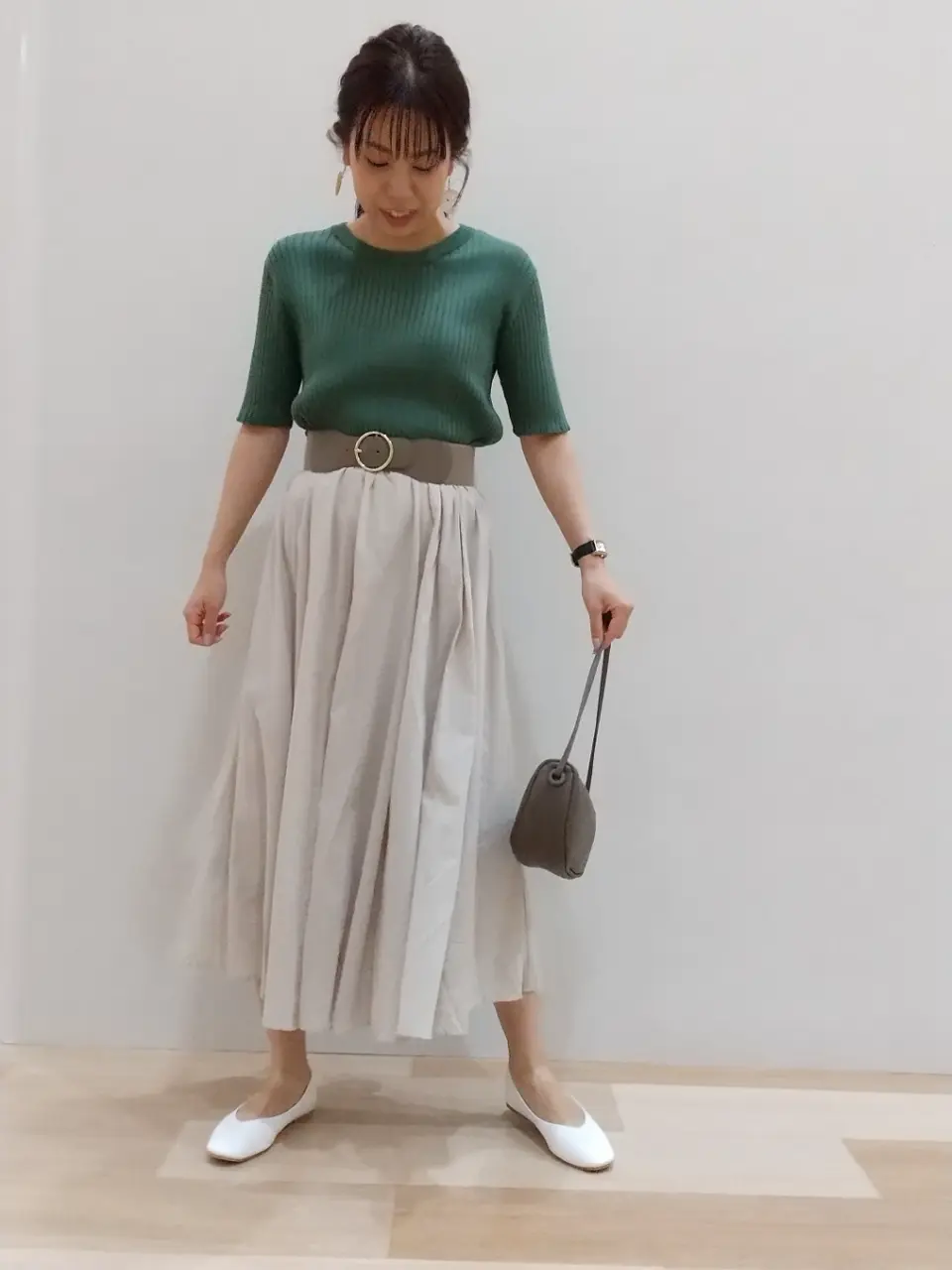 ANY 榎本 コーディネート画像