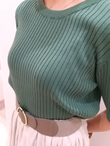 ANY 榎本 コーディネート画像