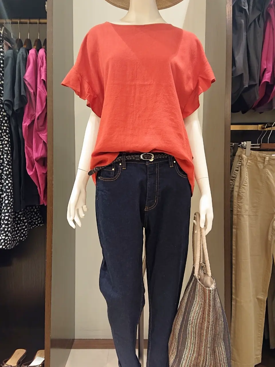 ANY 横田 コーディネート画像