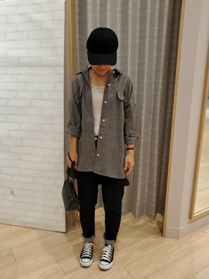  小渕 コーディネート画像