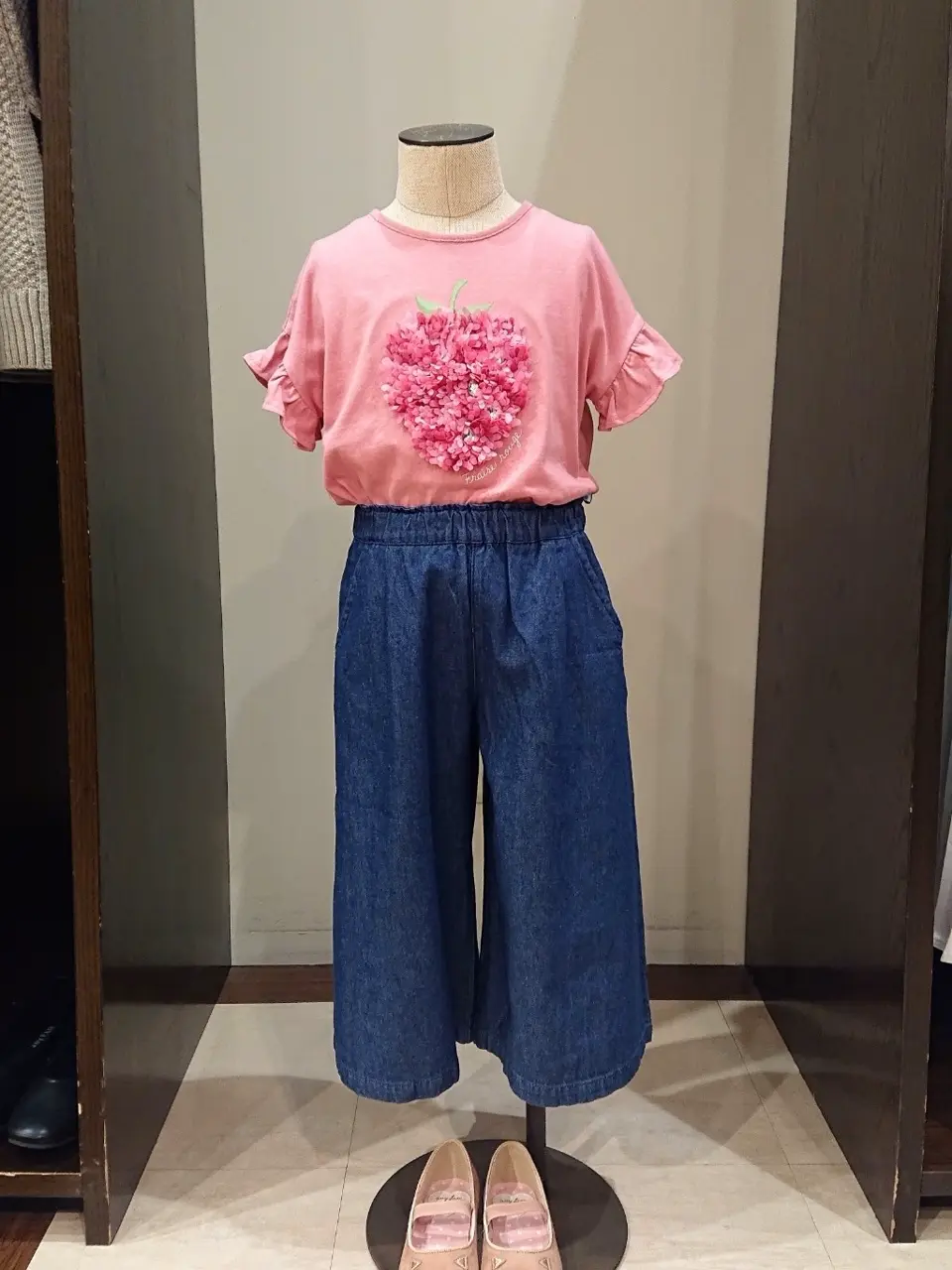 ANY 横田 コーディネート画像