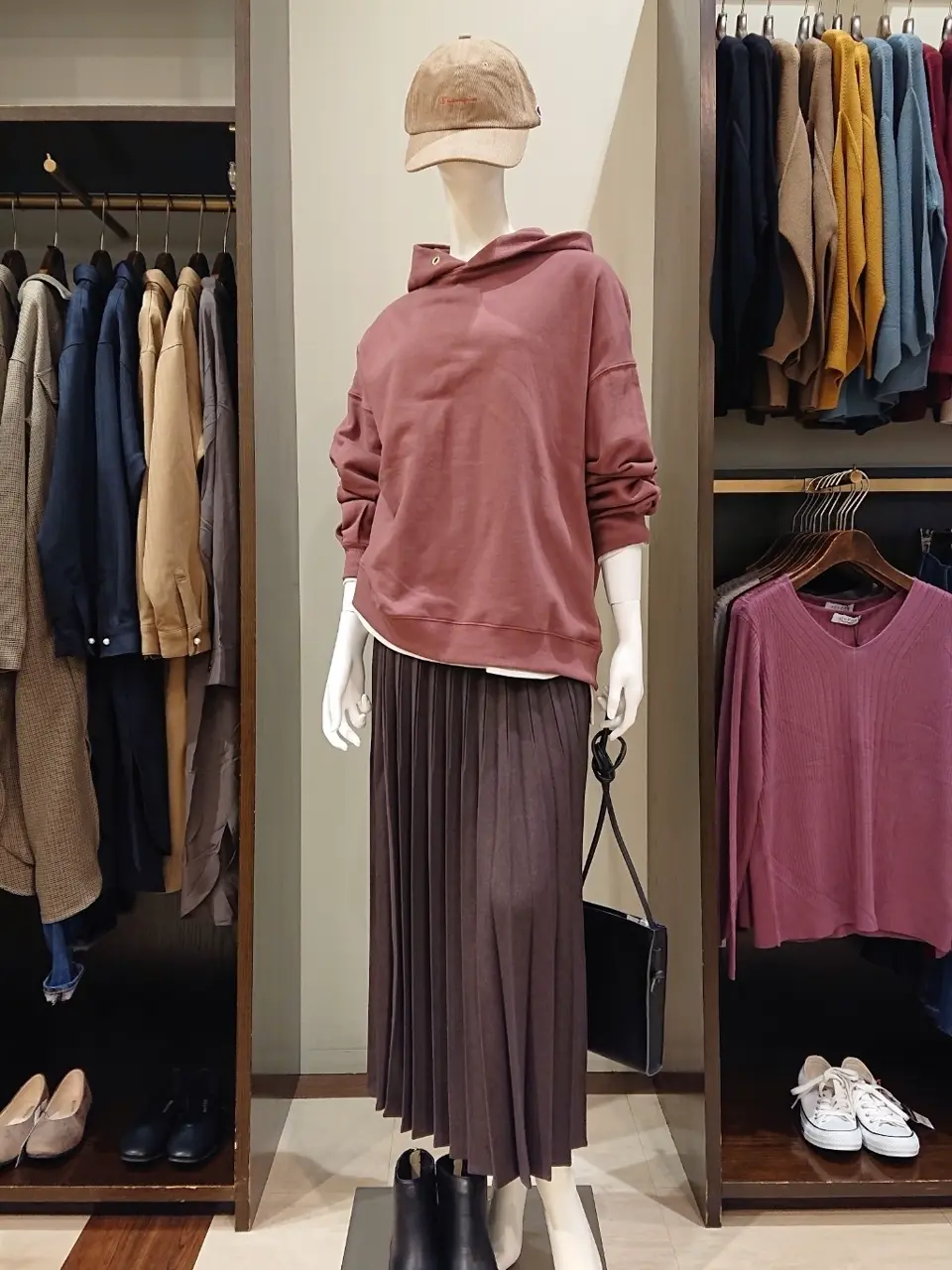 ANY 横田 コーディネート画像