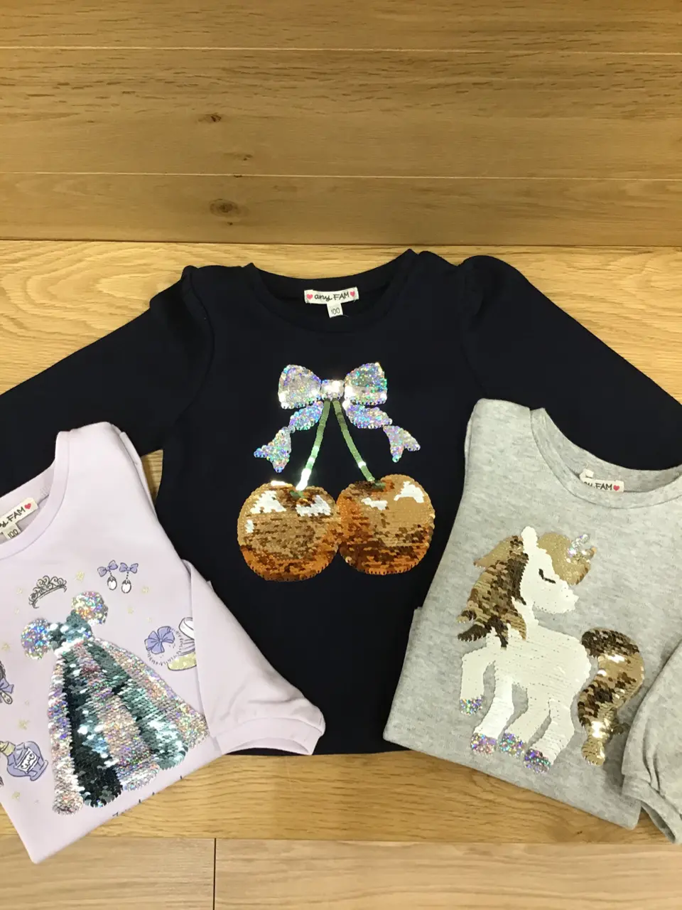 ANY 鈴木 コーディネート画像