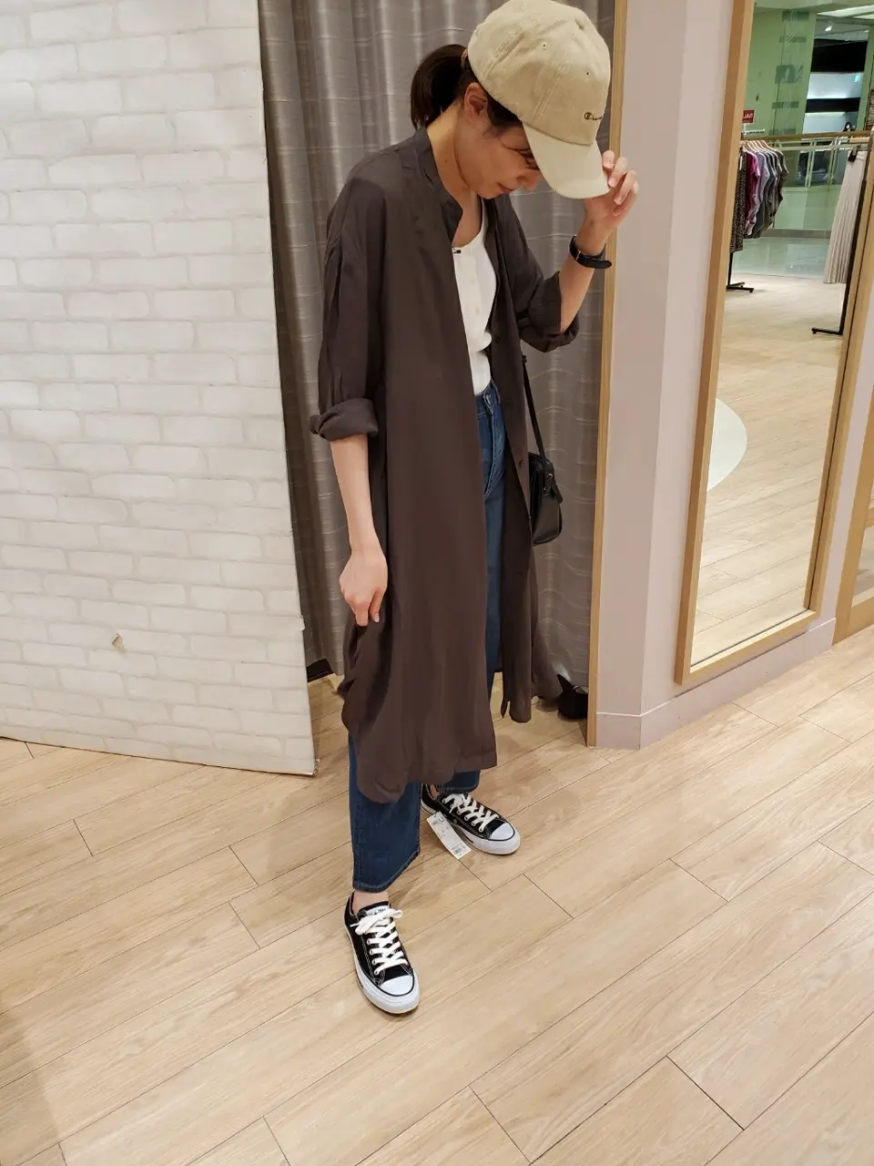 ANY 小渕 コーディネート画像